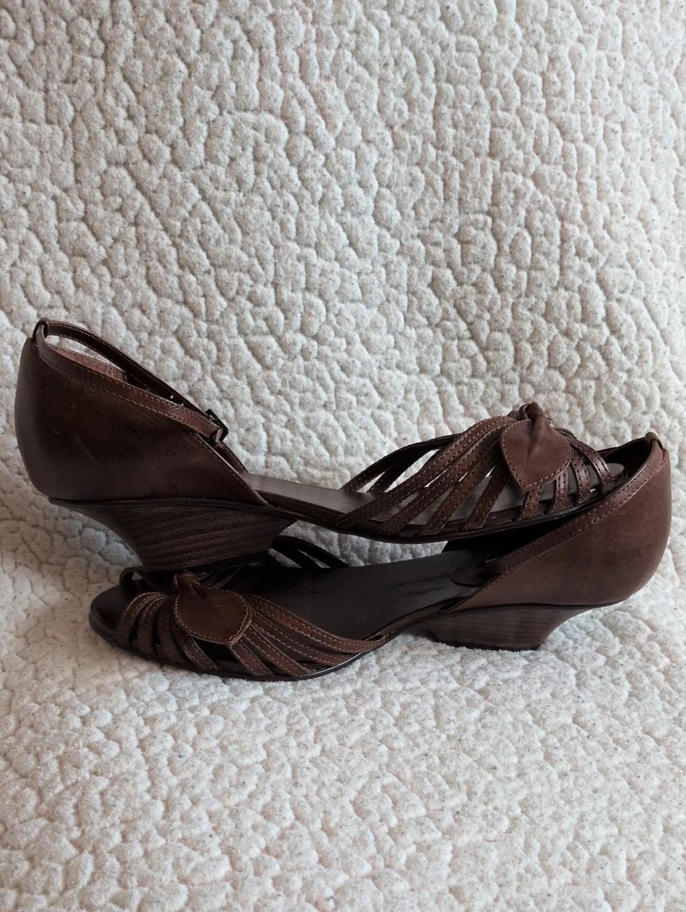 Mariana good used